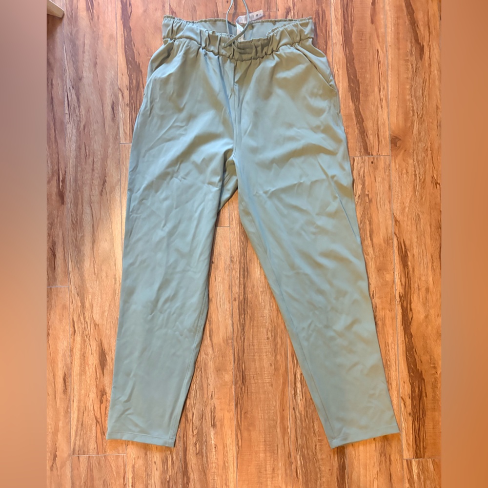 lululemon athletica Light Green high waisted Straight Leg Pants